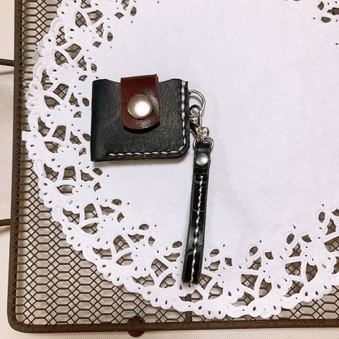 レザー 本革 500円玉の入るコンパクトなコインケース 黒×茶