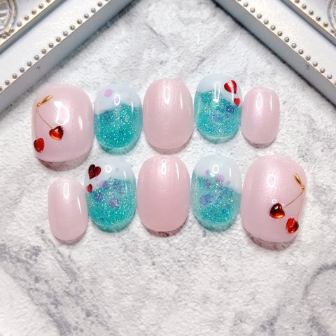 🍒さくらんぼとクリームソーダのしゅわしゅわネイル