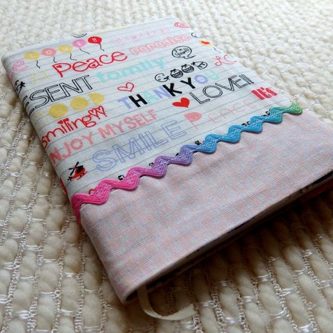 英語落書きノートブックカバーとレトロロマンチックノートブック、Teen graffiti fabric covered retro notebook、虹色山道テープ