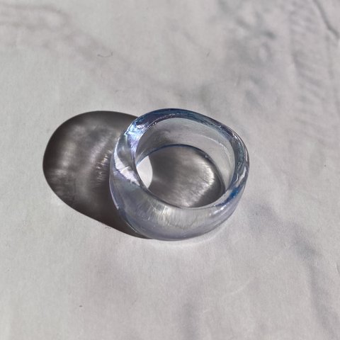 ガラスの指輪　ブルーとパープルのリング