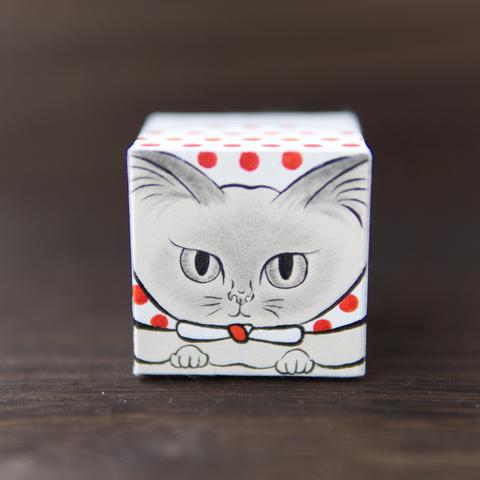 むすび猫♡誰かと分かち合う心を持つ人とご縁を結びます　和紙に手描き～名塩和紙