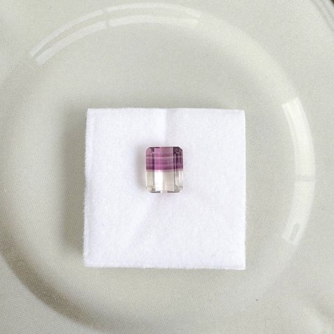 ✨天然石✨バイカラーフローライト　ルース　4.26ct