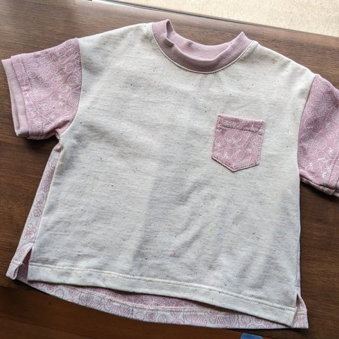 80〜90cm🍓いちご🍓柄の女の子用Tシャツ