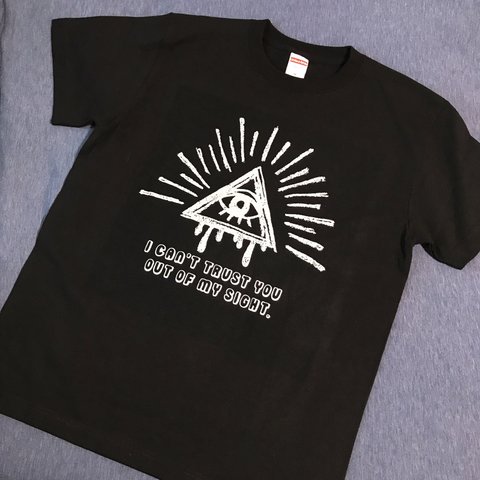 見張りTシャツ