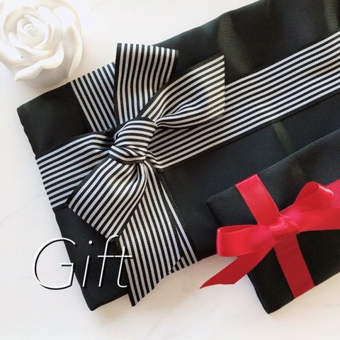 【オーダー品】リボンをかけた可愛い贈りもの♡giftティッシュケース