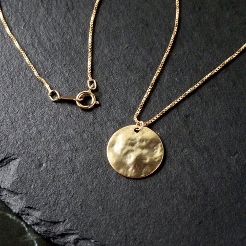 満月のようなコインのネックレス　14kgf メンズ　コインネックレス　ゴールド　シンプル　金属アレルギー対応　コイン　ネックレス　つけっぱなし　ロングネックレス　重ね付け　月　一粒ネックレス　