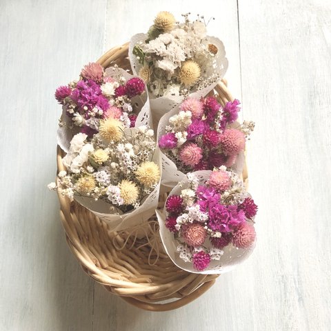 ドライフラワーのおまかせミニ花束　ミニブーケ　(2個からのご購入をお願い致します) 