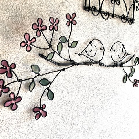 ＊ ピンクの小花と小鳥さん ＊　ピンクフラワー　ワイヤーアート　壁飾り