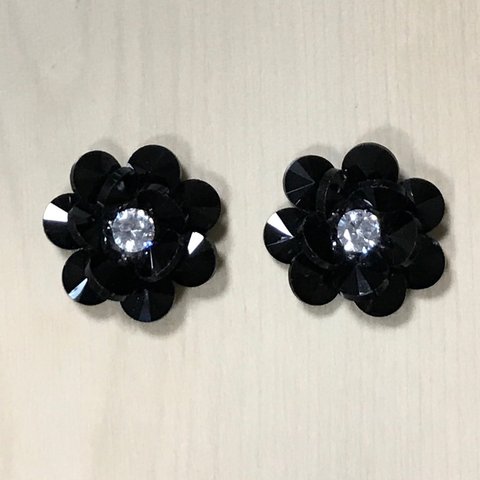 BLACK CRYSTAL FLOWER BEADS CABOCHONS