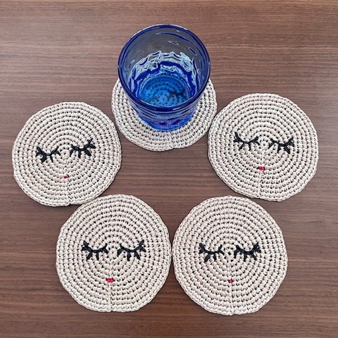 かぎ針編みコースター　ＳＭＩＬＥ　５枚セット
