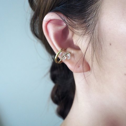 ko tsubu (ear cuff)  ⁂ イヤーカフ【片耳用】真鍮　さざれ　クリア