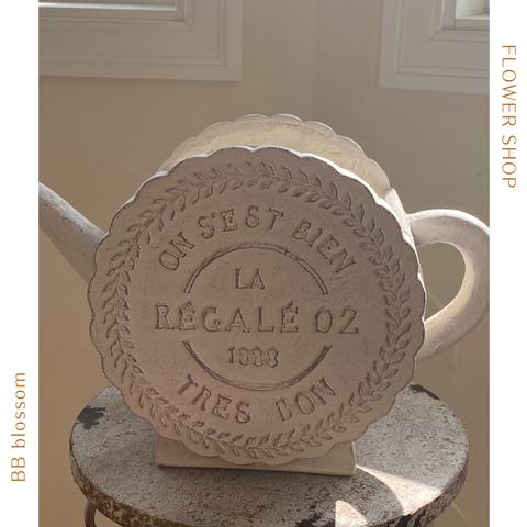 《可愛いジョーロ型 陶器鉢 》 観葉植物 多肉植物 お花の寄せ植え ガーデニング ビオラ パンジー アンティーク 158