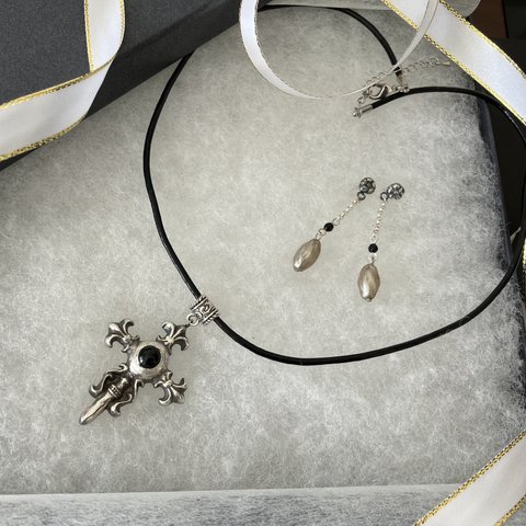 限定set{オニキス/SV}Cross Star ネックレス&オニキスのピアス - silver