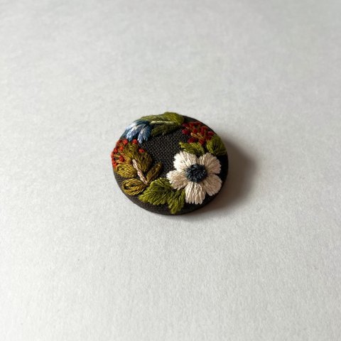 flower lease 刺繍 ブローチ 