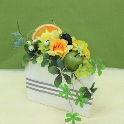 お得価格・ビタミンカラーの「ショートケーキ」アレンジ