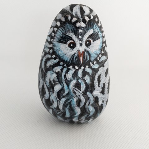 そばに置いてね。フクロウ OWL  ストーンアート