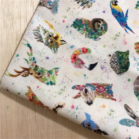 【USAコットン55×50】Michael Miller  animal・クリーム