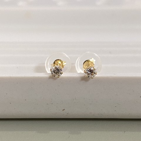 K18YG 一粒 ダイヤ ピアス 0.05/0.05 計0.1ct 一粒  イエローゴールド  18K