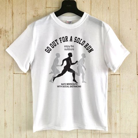 GO OUT FOR A SOLO RUN / Tシャツ