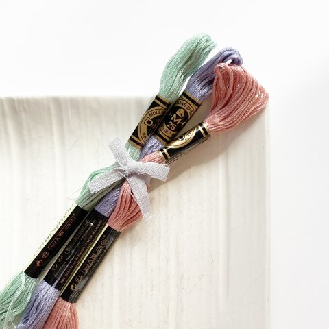 刺繍糸3色セット[ennui]曇空の花畑