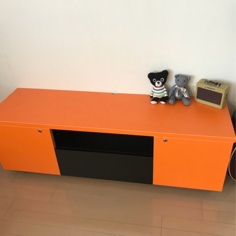【受注生産】リビングの差し色に 可愛いオレンジのテレビボード