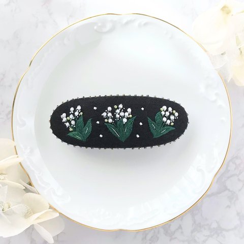 すずらんの刺繍バレッタ　No.327