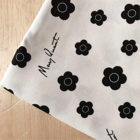 【オックス55×50】 MARY QUANT mini daisy・ホワイト