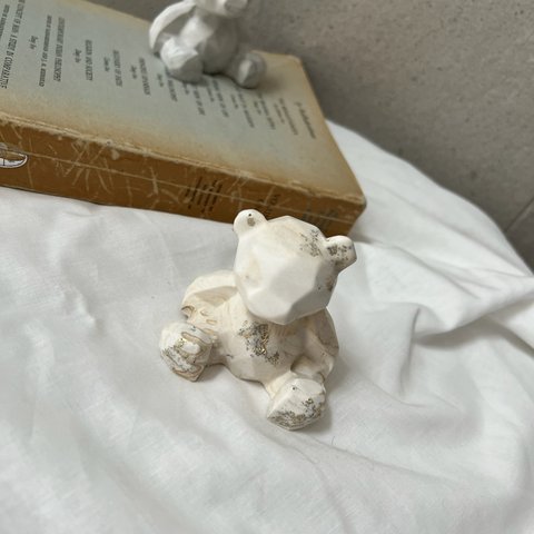 NO.49 bear object ivory×ベージュ 金箔  【1点物】