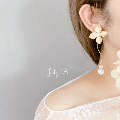 w041  ロマンティック　ロング　スティック　フラワー　パール　成人　結婚式　ドレス　ウェディング　花嫁