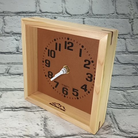 ひのき枠　フェイクレザー文字盤　掛け時計