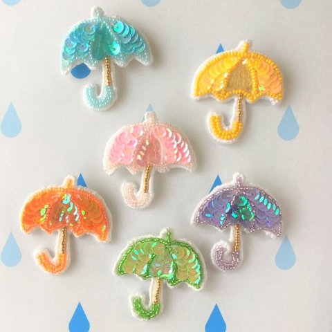 雨の日も楽しく♡パステルカラーの傘のブローチ　☆受注生産☆