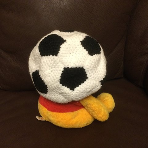 サッカーボール型帽子（子供サイズ)