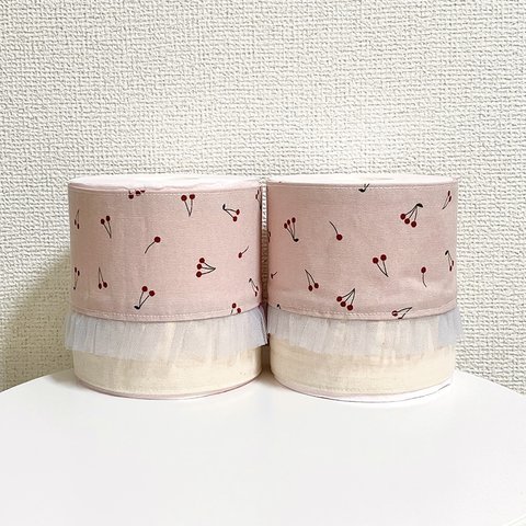 さくらんぼ（ピンク） ×生成り　チュールレース　トイレットペーパーカバー　2枚セット