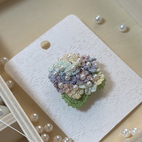 【紫陽花·虹🌈】アジサイブローチ　レース編み