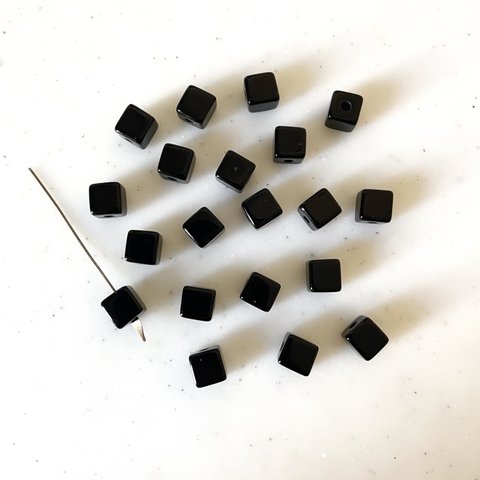 Black Cube Beads