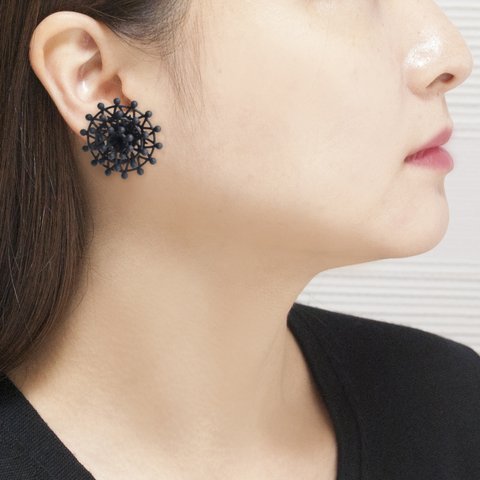 カーニバル black・ピアス（イヤリング）#3Dプリントアクセサリー