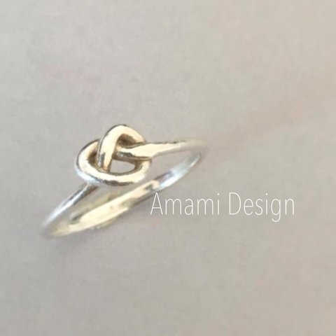 Love knot ring