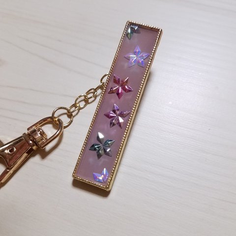 キラキラお花×ベージュのキークリップ💠