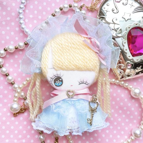“パステル魔法少女”ミニドール 人形