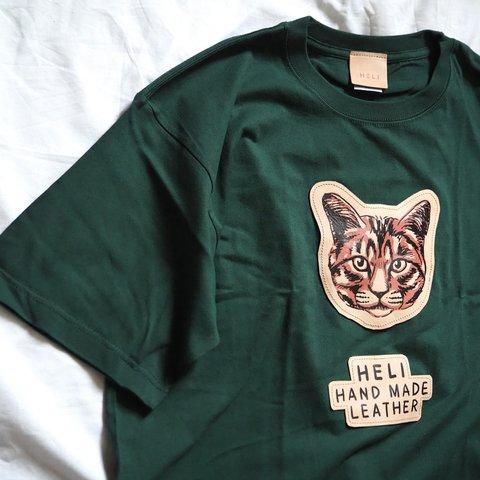 アートなレザーパッチ「ネコ」の 半袖 Tシャツ（5色）牛革 ワッペン