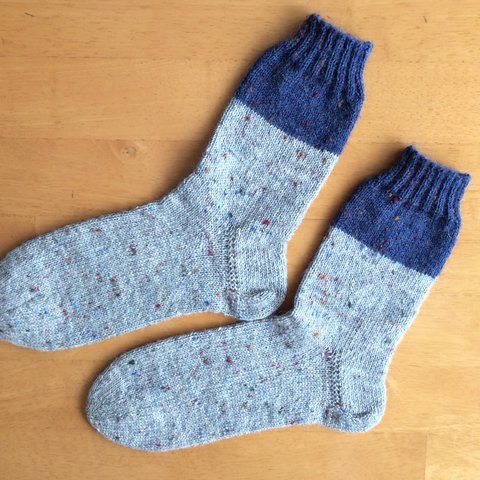 手編みの靴下 ツイード 