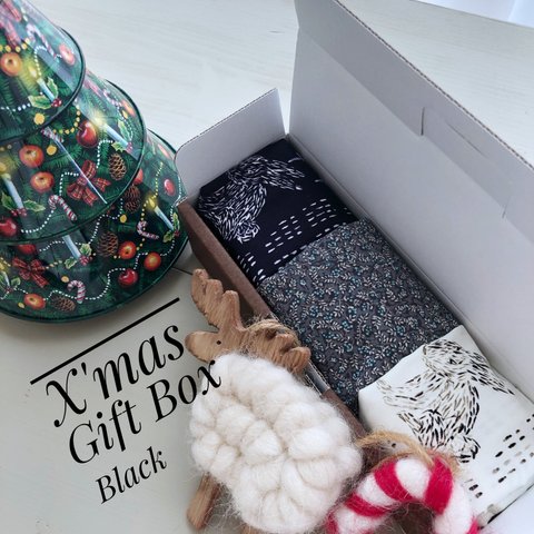 X'mas Gift Box  白黒の世界/黒