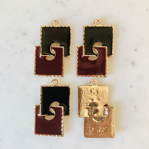 Black Wine Red Gold Flamed Puzzle Pendant Tops