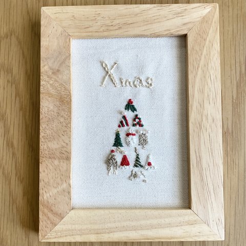 刺繍 フレーム クリスマス 三角