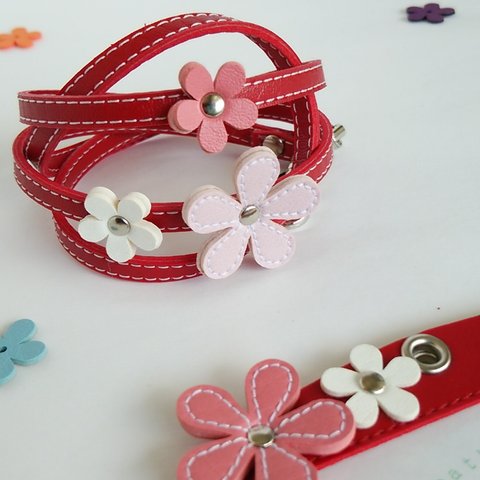 【 再販売 】*＊ flower ネックストラップ＆カードホルダー  red＆pink