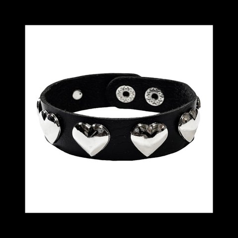 【heartstuds_leather ブレス。】レザー スタッズ ベルト ブレスレット メンズ ストリート ピープス パンク ロック ブラック 黒 シルバー ユニセックス Y2K 病みかわいい