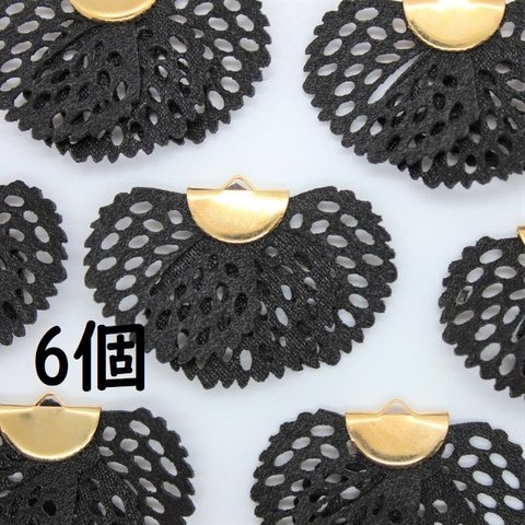 送料無料【6個】フラワー　花　ブラック　チャーム【G016】