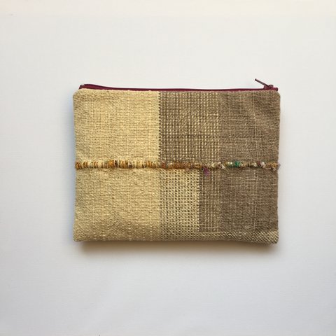 チェンマイの糸で織ったフラットポーチ（少し大きめ）_01