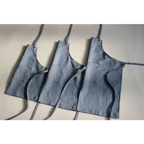 上質リネン キッズエプロン 【Eyelet apron Kids】 Grayish blue S,M,L