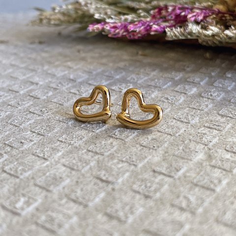 ribero/ open heart  pierce    gold